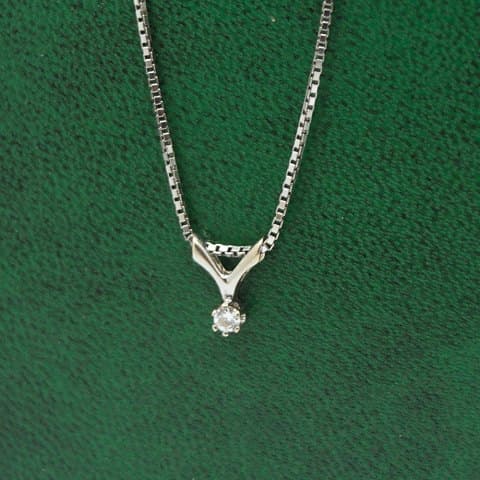 Halskæde i 14 kt. hvidguld med diamant