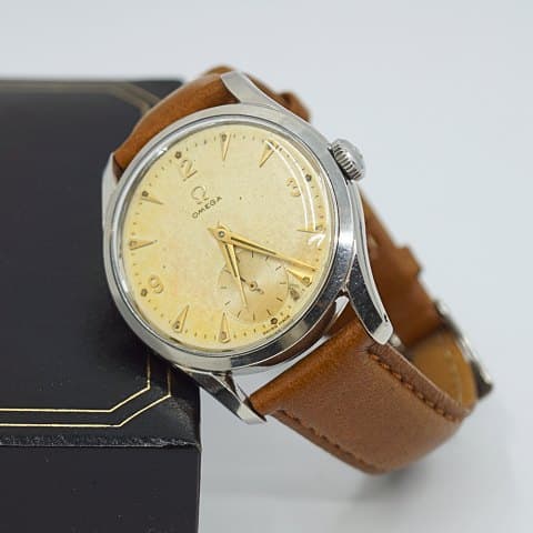 Omega; Jumbo armbåndsur i stål, 1951